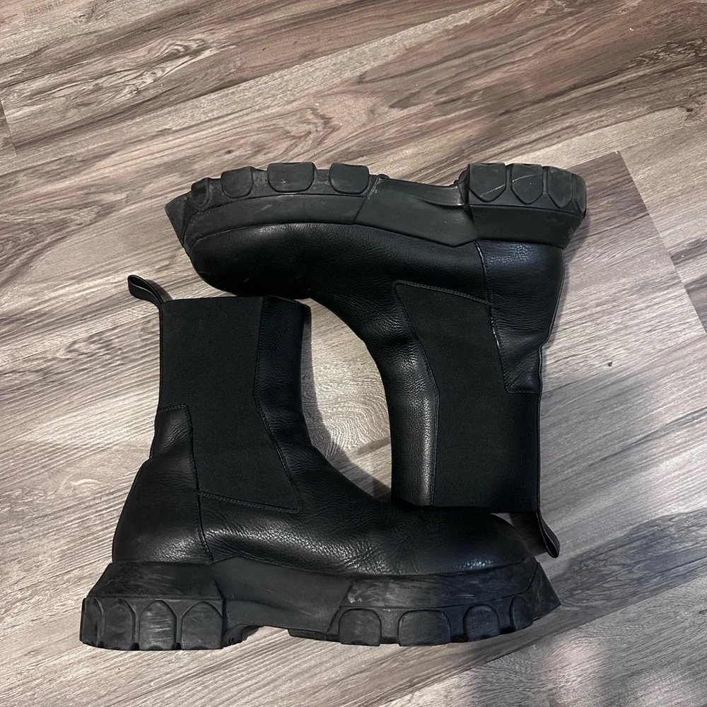 Rick Owens | Shoes | Rick Owens Bozo Tractor Boots | Poshmark display picture 1